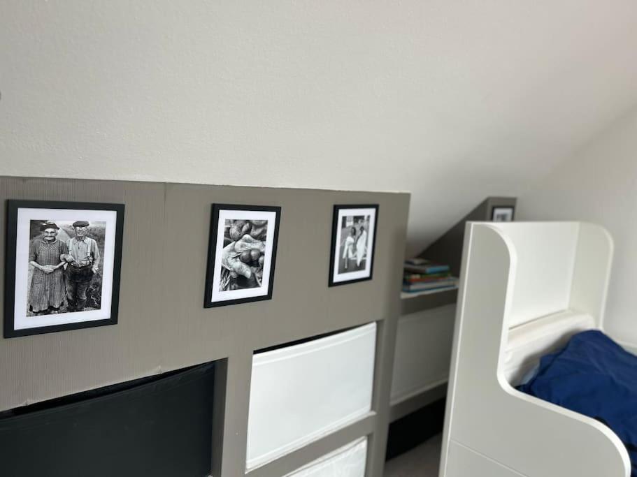 Gemuetliche Wohnung Mitten In אסנס מראה חיצוני תמונה